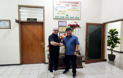 Universitas 45 Surabaya Jajaki Kerja Sama dengan Parallaxnet untuk Penguatan Kompetensi IT Mahasiswa